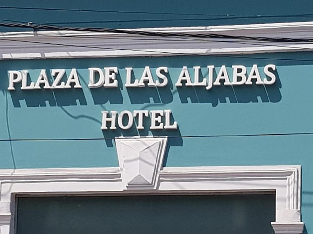 Plaza De Las Aljabas Salta Exterior photo